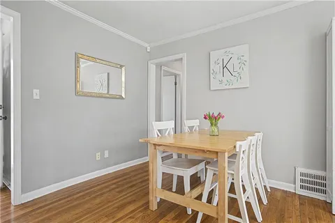 $435,000 | 2711 West 73rd Terrace, Prairie Village, KS 66208