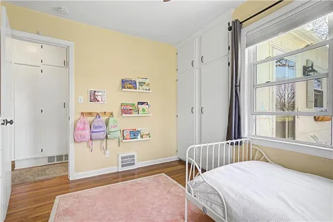 $435,000 | 2711 West 73rd Terrace, Prairie Village, KS 66208