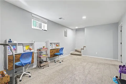 $435,000 | 2711 West 73rd Terrace, Prairie Village, KS 66208