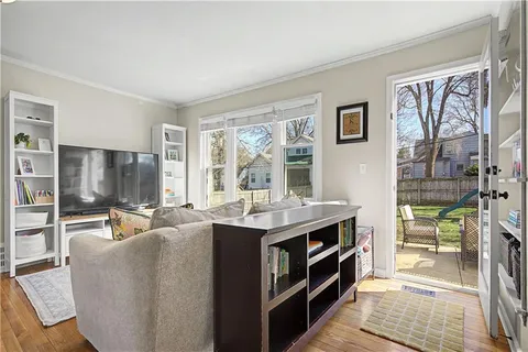 $435,000 | 2711 West 73rd Terrace, Prairie Village, KS 66208