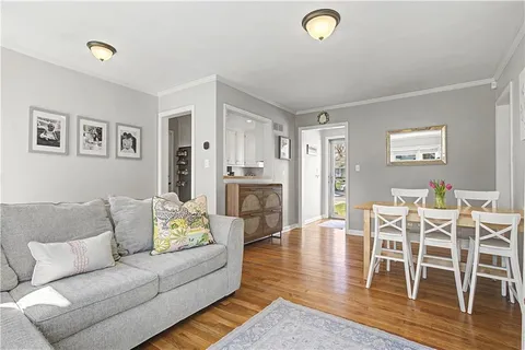 $435,000 | 2711 West 73rd Terrace, Prairie Village, KS 66208