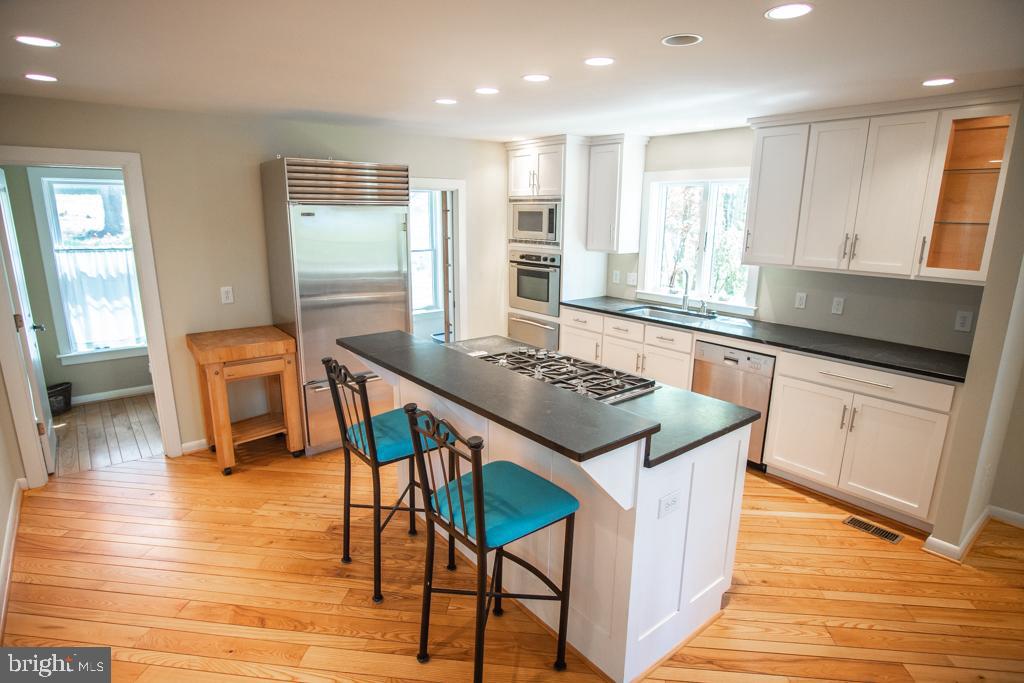 13316 Berkeley Road Orange, VA 22960 - Photo 2 of 44 Kitchen with soapstone countertops