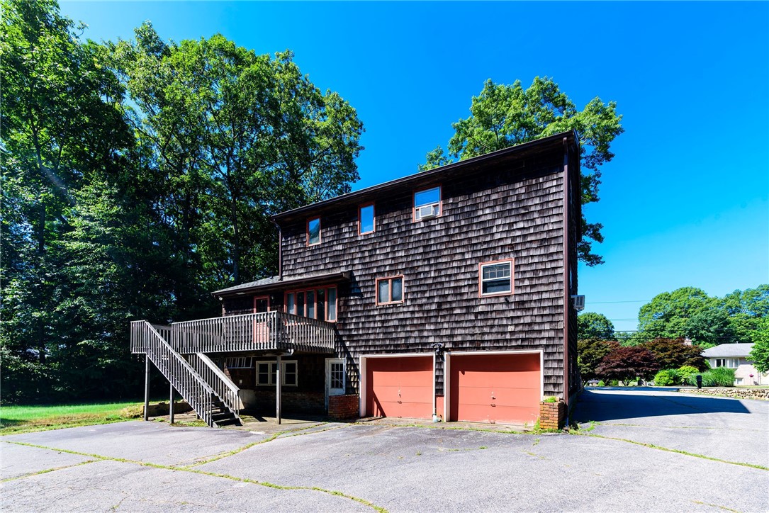 121 Winnapaug Road Westerly, RI 02891 - Photo 13 of 48