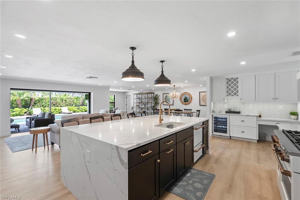 4222 Crayton Road Naples, FL 34103 - Photo 16 of 46