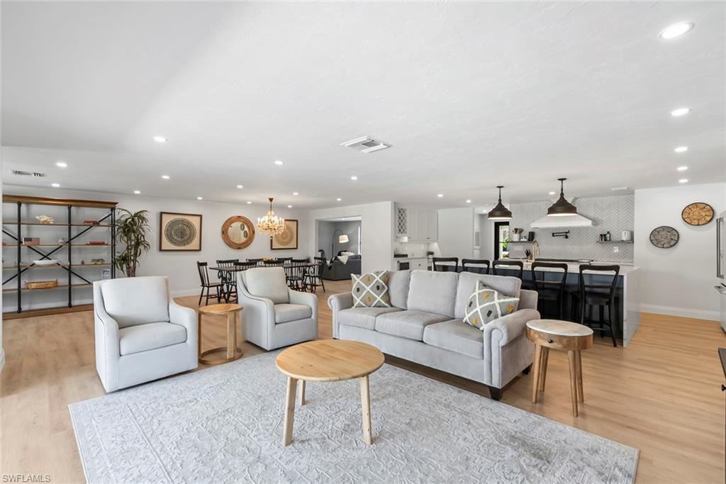 4222 Crayton Road Naples, FL 34103 - Photo 20 of 46