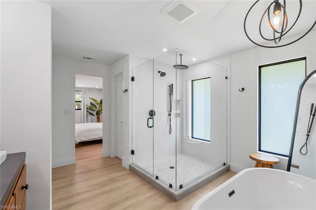 4222 Crayton Road Naples, FL 34103 - Photo 31 of 46