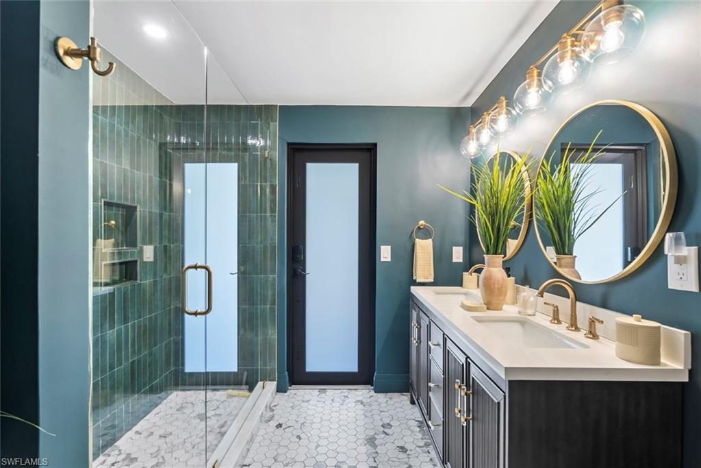 4222 Crayton Road Naples, FL 34103 - Photo 32 of 46