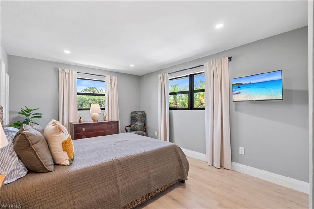 4222 Crayton Road Naples, FL 34103 - Photo 33 of 46