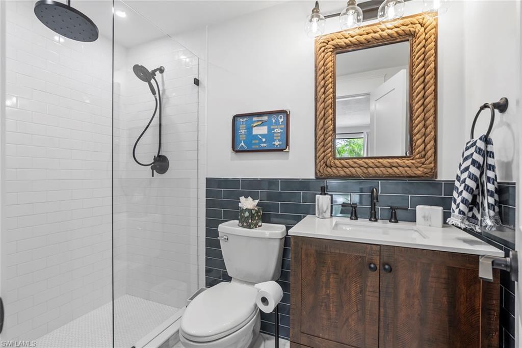 4222 Crayton Road Naples, FL 34103 - Photo 7 of 46