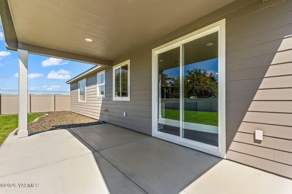 $485,000 | 5160 Woolsey Lane, Yakima, WA 98903