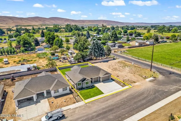 $485,000 | 5160 Woolsey Lane, Yakima, WA 98903