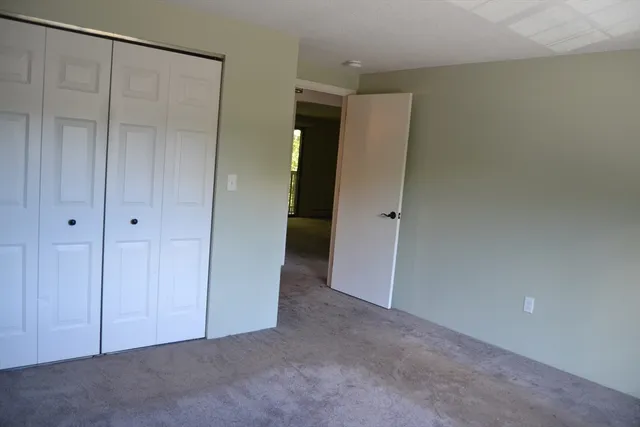 $284,000 | 1820 Skyline Drive, Unit 18, Lowell, MA 01854