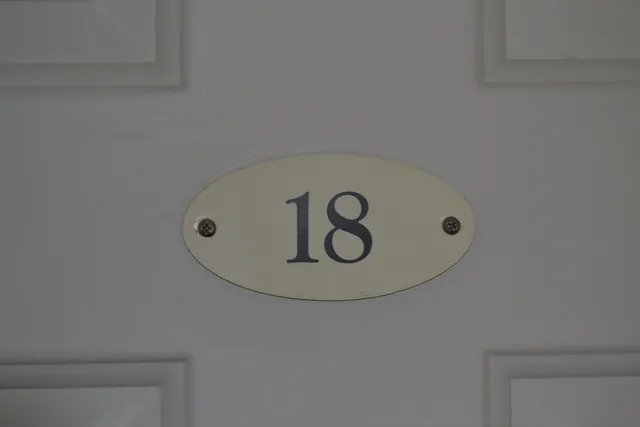 $284,000 | 1820 Skyline Drive, Unit 18, Lowell, MA 01854