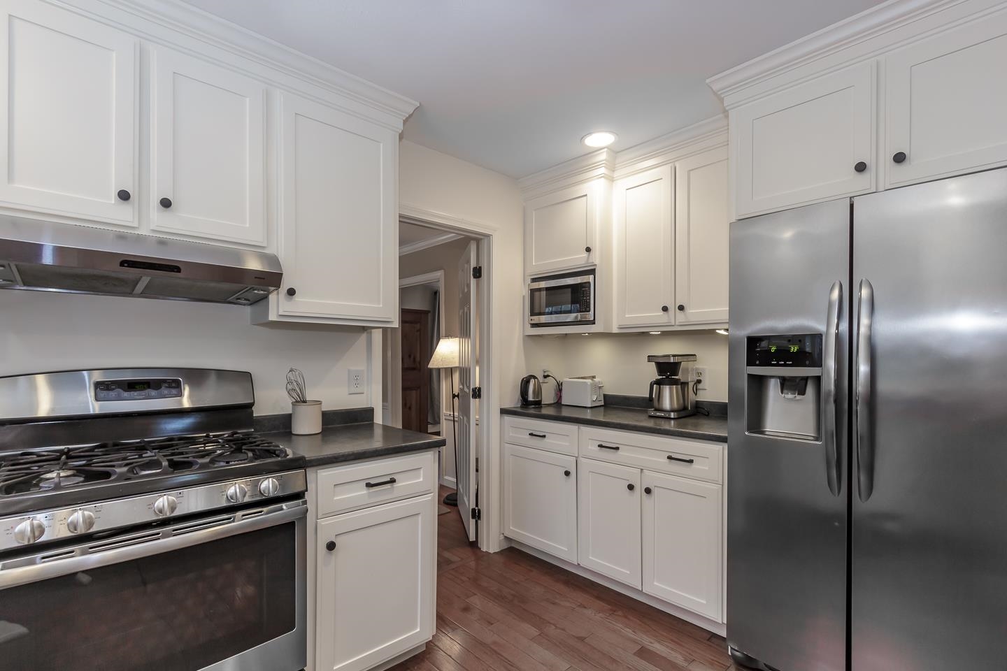 98 Christian Hill Road Amherst, NH 03031 - Photo 10 of 40