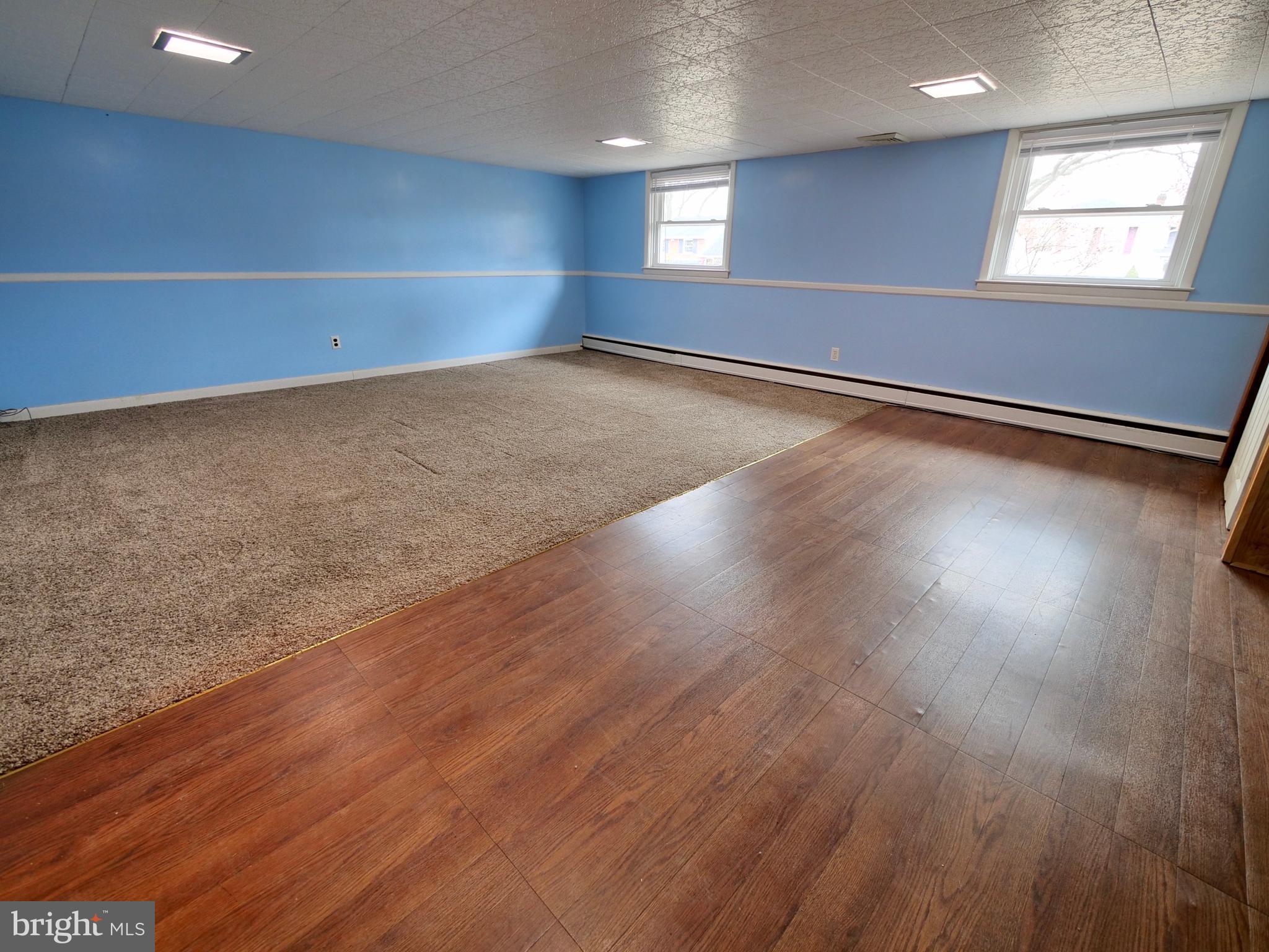 606 Cambridge Road Brookhaven, PA 19015 - Photo 17 of 21 Family Room