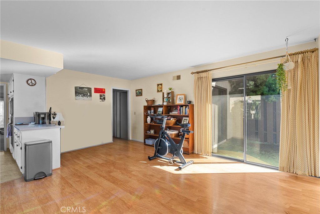 166 Tallyho Road Santa Maria, CA 93455 - Photo 13 of 46 Breakfast Area & Bonus Room