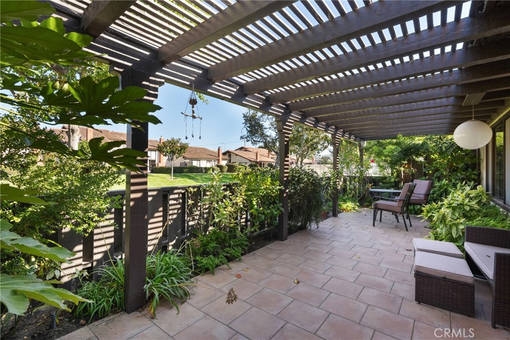 166 Tallyho Road Santa Maria, CA 93455 - Photo 32 of 46 Covered Patio Area