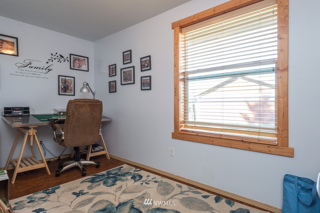 10440 Grove Road Southeast Yelm, WA 98597 - Photo 17 of 25 Gallery Image 17