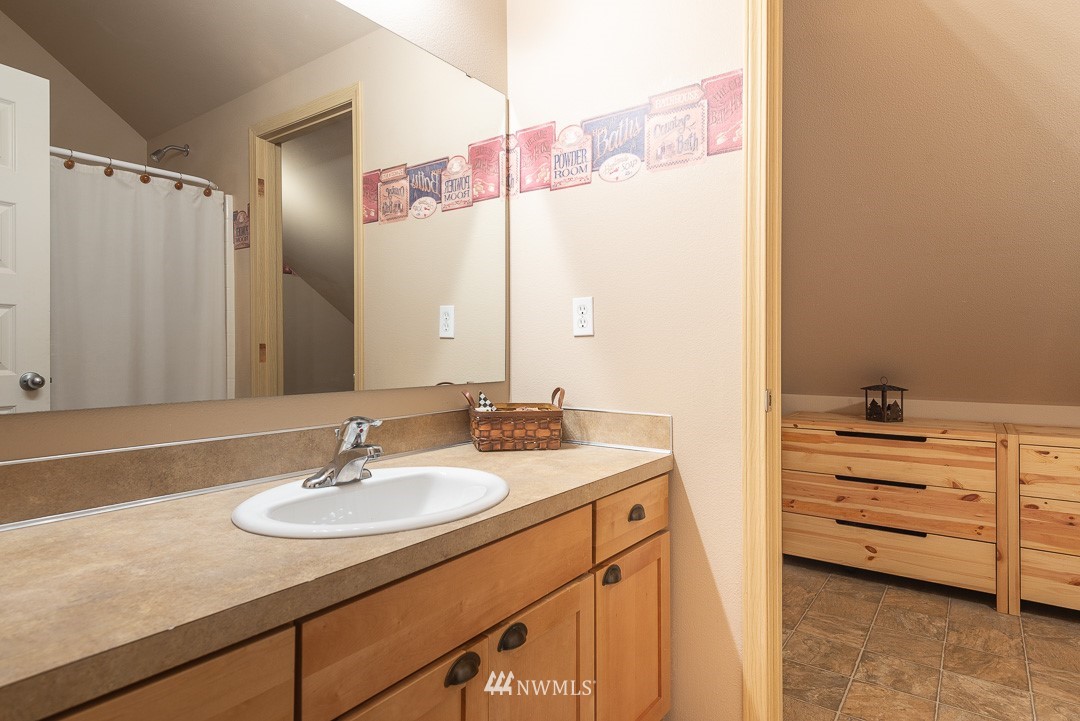 10440 Grove Road Southeast Yelm, WA 98597 - Photo 20 of 25 Gallery Image 20