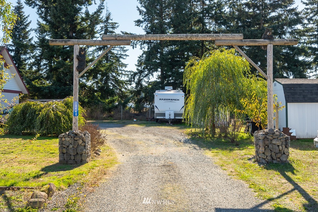 10440 Grove Road Southeast Yelm, WA 98597 - Photo 3 of 25 Gallery Image 3