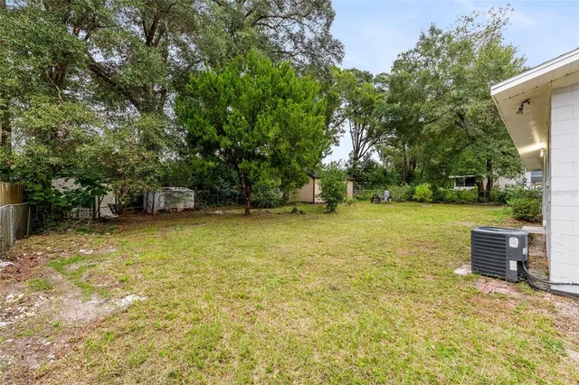 a view of a storage & utility room