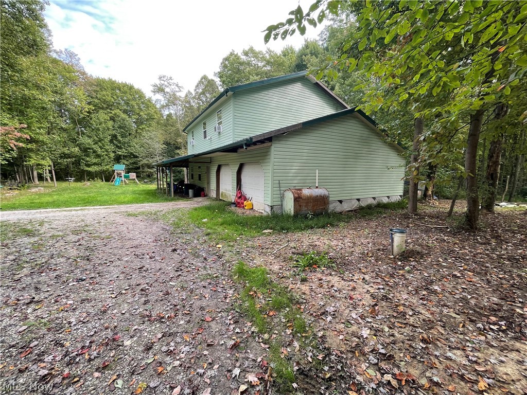 8776 Cottage Road Southwest Dennison, OH 44621 - Photo 2 of 13