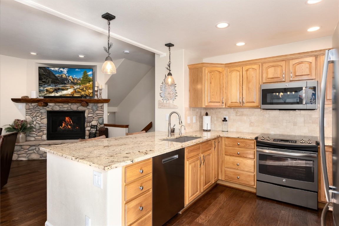 98 Lookout Ridge Drive Dillon, CO 80435 - Photo 10 of 38 Gallery Image 10