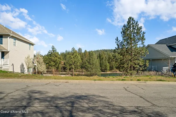 $360,000 | 695 South Majestic View Drive, Post Falls, ID 83854