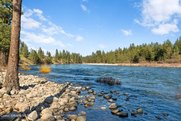 $360,000 | 695 South Majestic View Drive, Post Falls, ID 83854