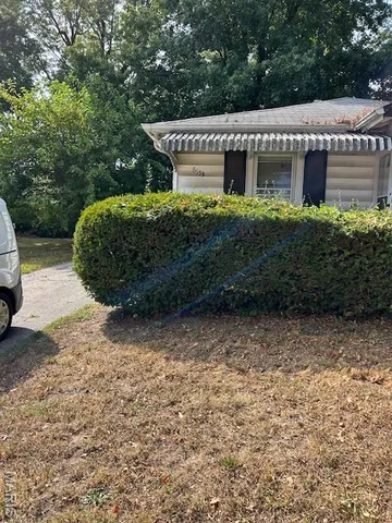 $59,900 | 6153 Hancock Avenue, Berkeley, MO 63134