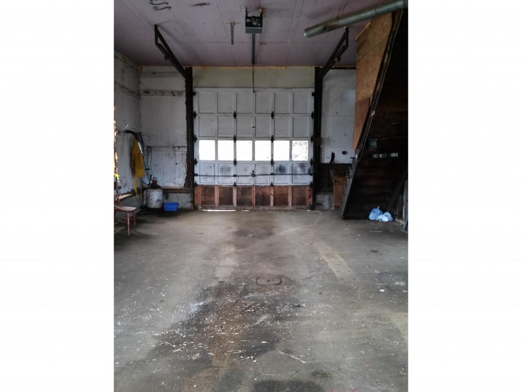 232 Black Hall Road Epsom, NH 03234 - Photo 8 of 15