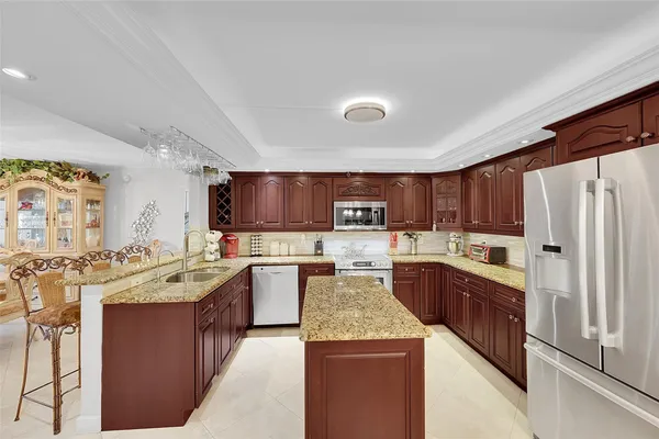 $648,788 | 2900 Northeast 14th Street Causeway, Unit 304, Pompano Beach, FL 33062