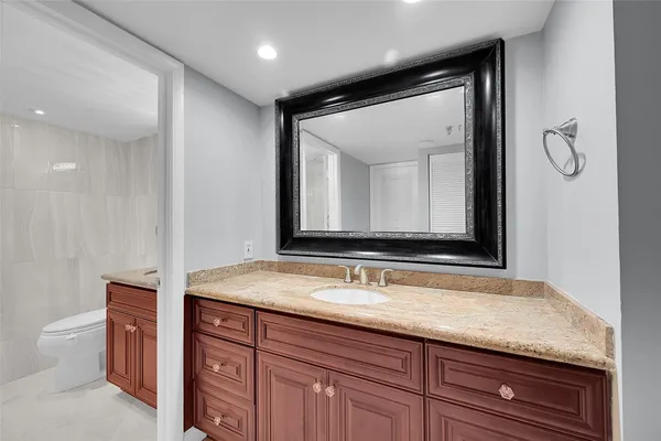 $648,788 | 2900 Northeast 14th Street Causeway, Unit 304, Pompano Beach, FL 33062