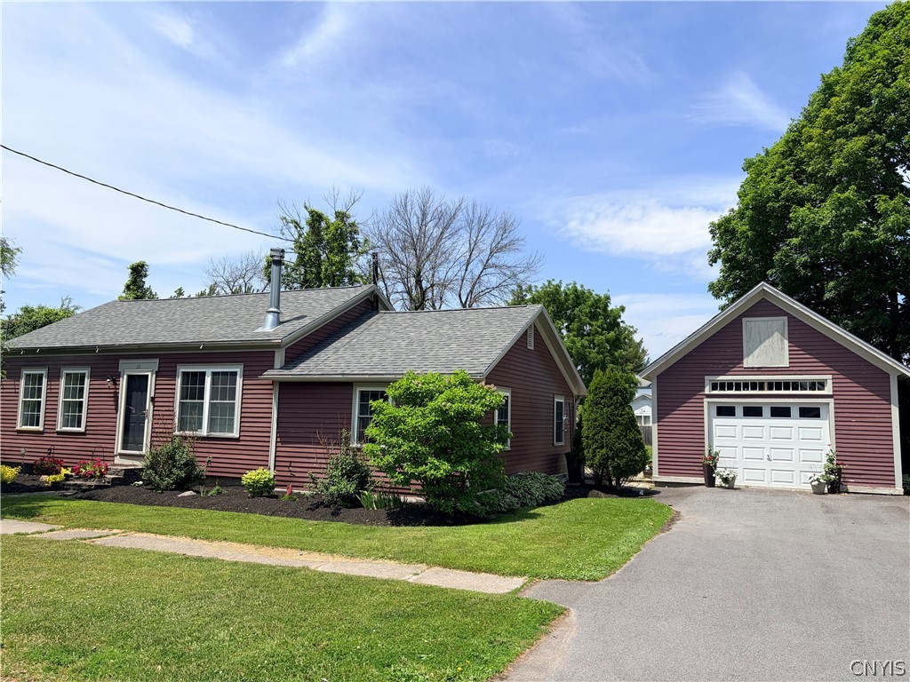 111 Monroe Street Sackets Harbor, NY 13685 - Photo 41 of 42