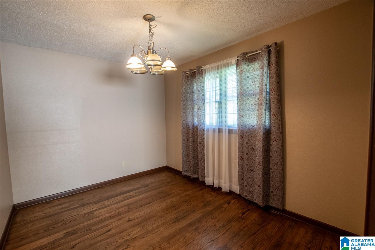 2528 2nd Street Northeast Center Point, AL 35215 - Photo 16 of 37