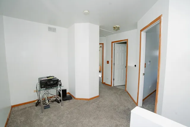 $290,000 | 68 Freesia Drive, Romeoville, IL 60446