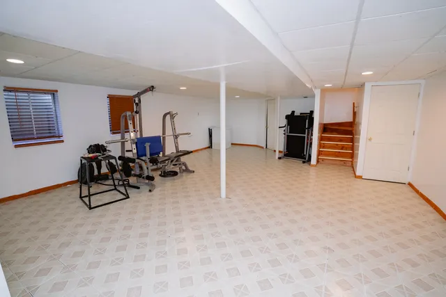 $290,000 | 68 Freesia Drive, Romeoville, IL 60446