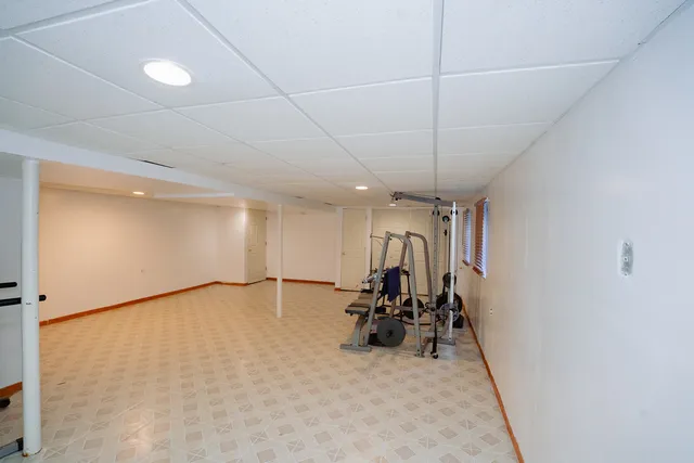 $290,000 | 68 Freesia Drive, Romeoville, IL 60446