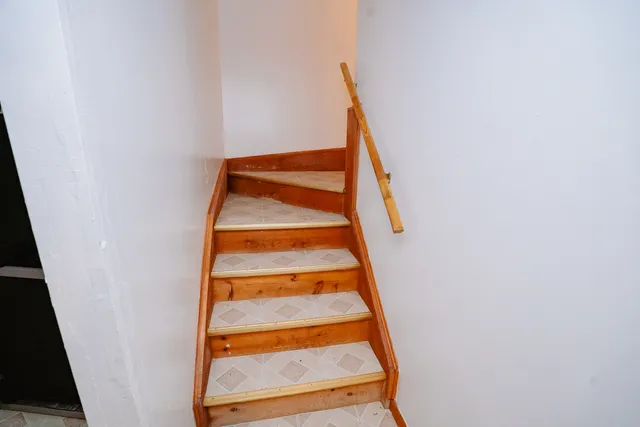 $290,000 | 68 Freesia Drive, Romeoville, IL 60446