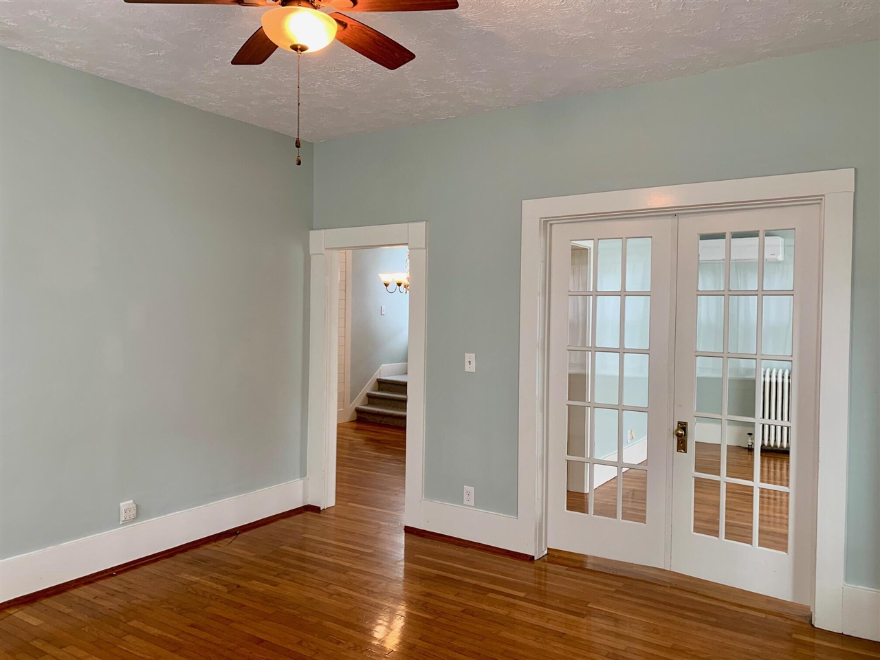 413 North Rath Avenue Ludington, MI 49431 - Photo 5 of 35