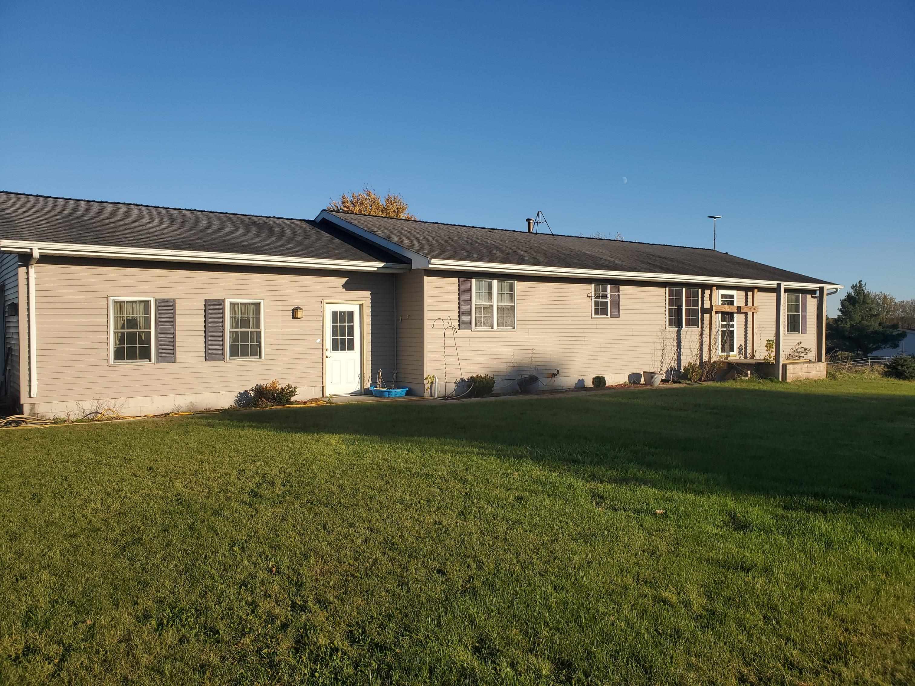 8360 North Winans Road Alma, MI 48801 - Photo 1 of 49