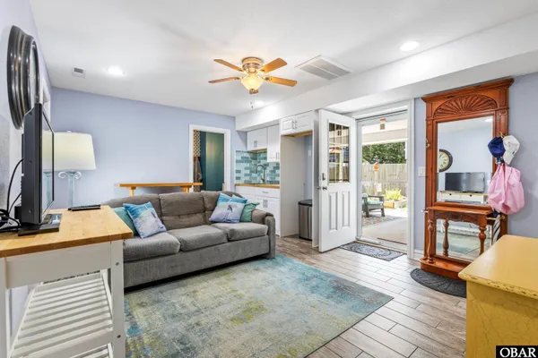 $650,000 | 2033 Yorktown Street, Kill Devil Hills, NC 27948