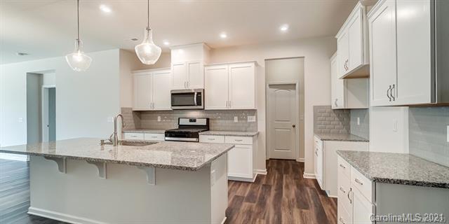 6536 Georgia Oak Road, Unit 85 Charlotte, NC 28269 - Photo 2 of 12