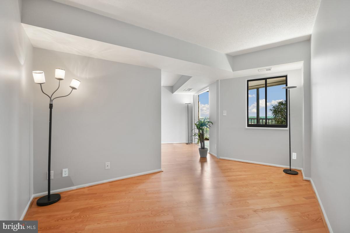 5902 Mt Eagle Drive, Unit 1503 Alexandria, VA 22303 - Photo 26 of 30 Den/Possible Bedroom #2 - Opposite View