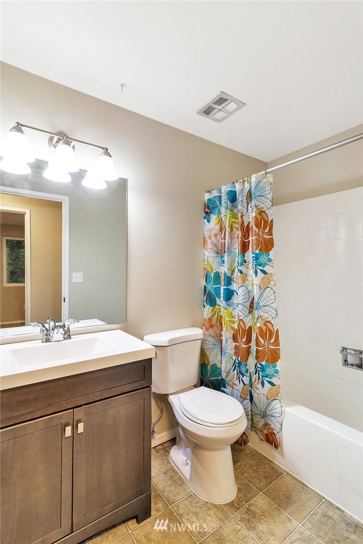 22017 7th Avenue West Bothell, WA 98021 - Photo 14 of 20