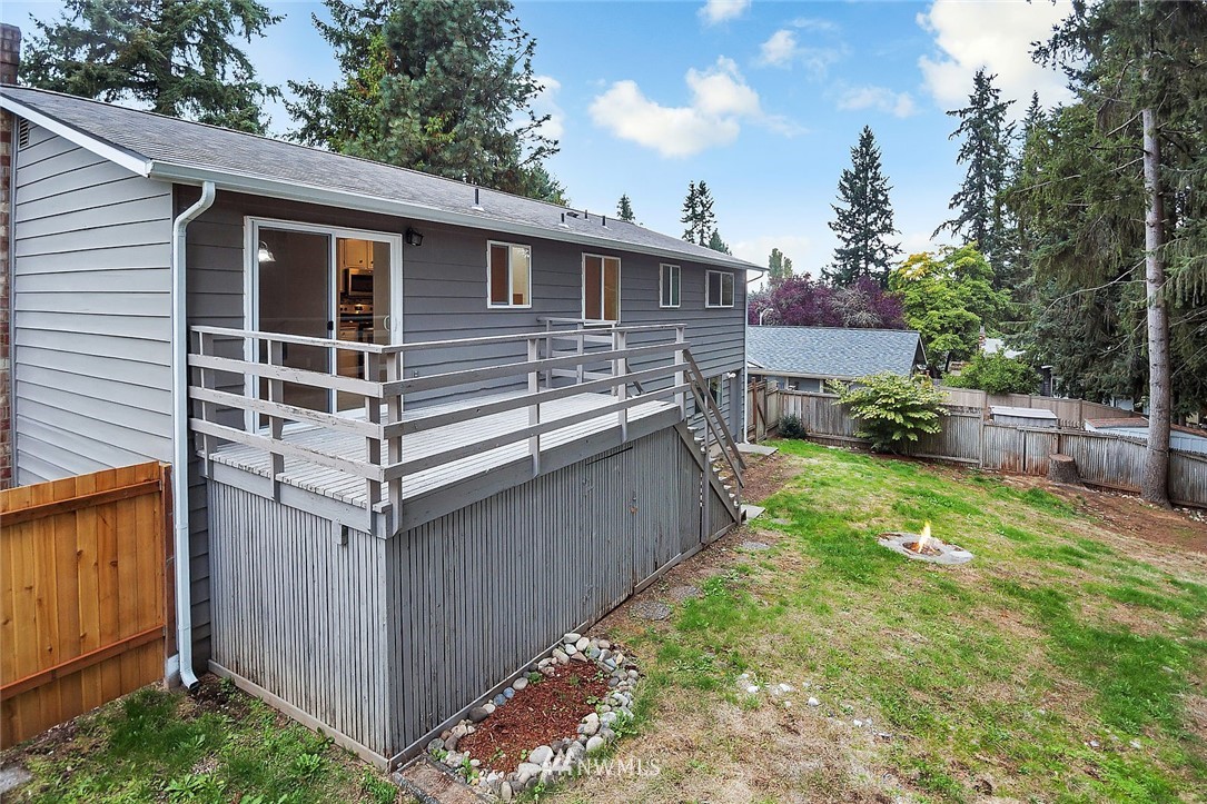 22017 7th Avenue West Bothell, WA 98021 - Photo 19 of 20
