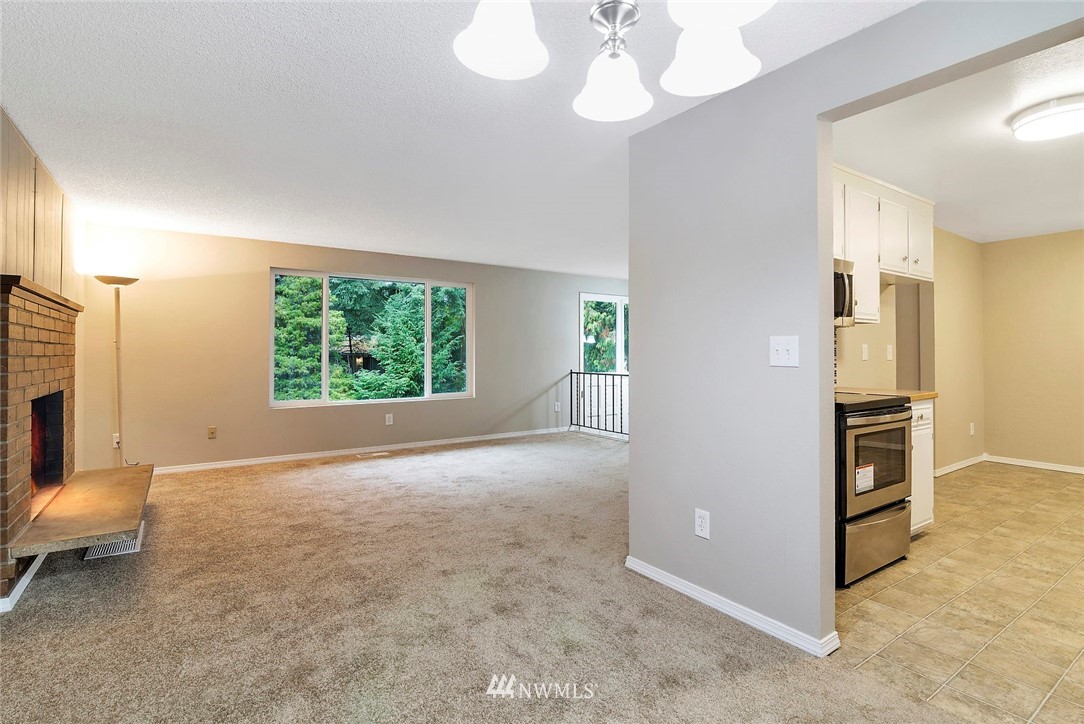 22017 7th Avenue West Bothell, WA 98021 - Photo 7 of 20