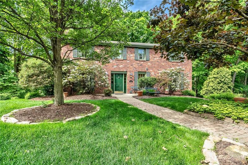 144 Berwyn Road Pittsburgh, PA 15237 - Photo 1 of 25 Brick home located on a Culdesac