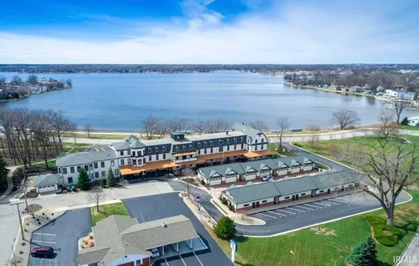 $349,900 | 1 Park Avenue, Unit 302, Winona Lake, IN 46590
