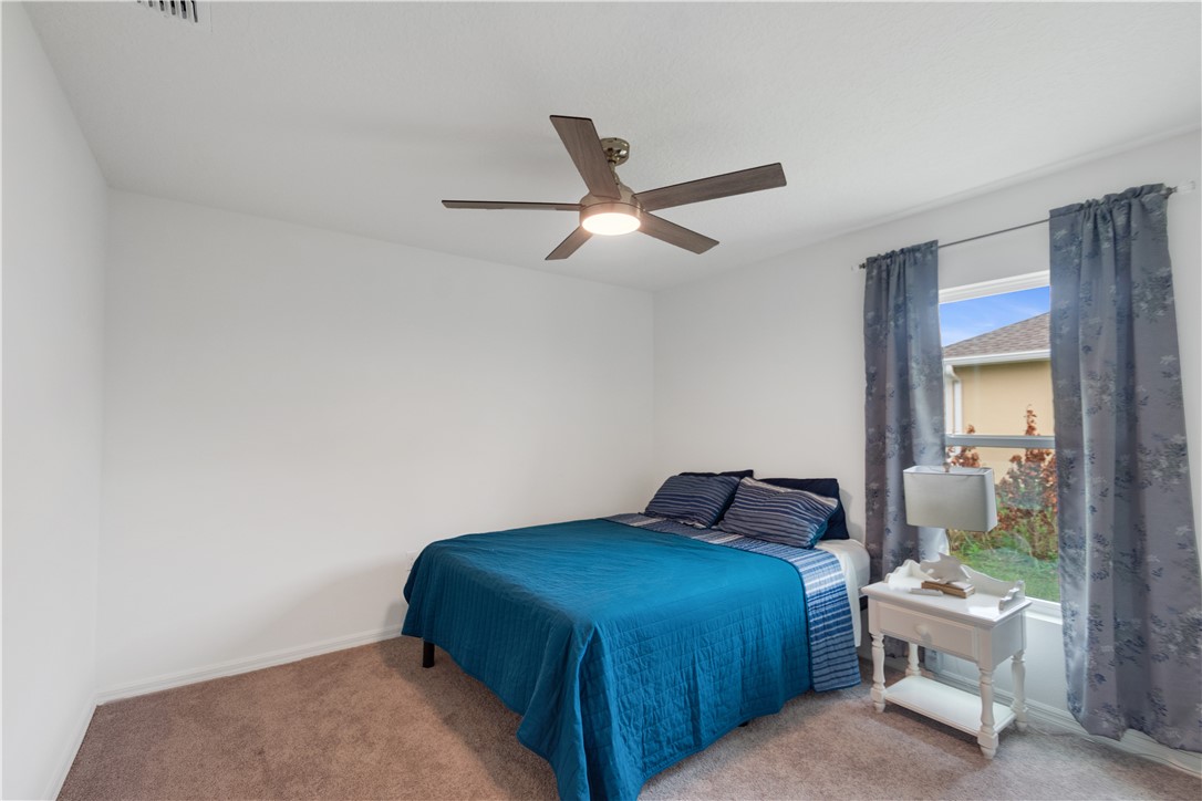 450 Kendall Avenue Sebastian, FL 32958 - Photo 24 of 33
